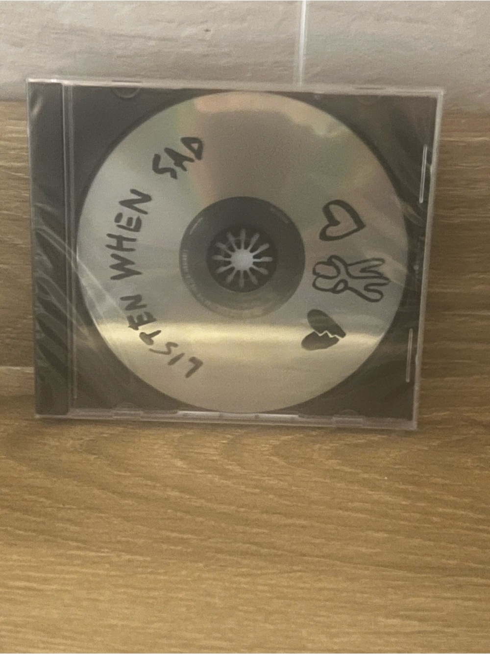 MSG Exclusive Limited Edition: Jonas Brothers NEW Single CD! “Listen When Sad”